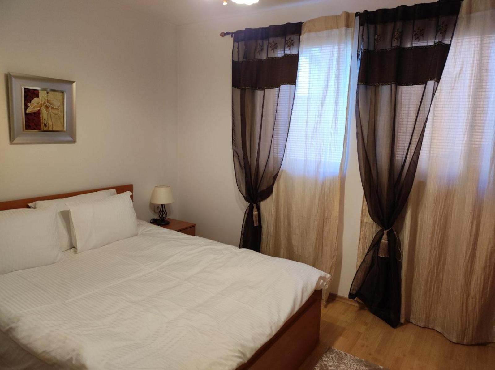 Neviasta Apartment スモーリャン エクステリア 写真